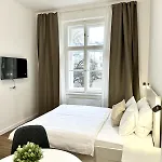 Cozy One-Room Apartment In Heart Of Prague