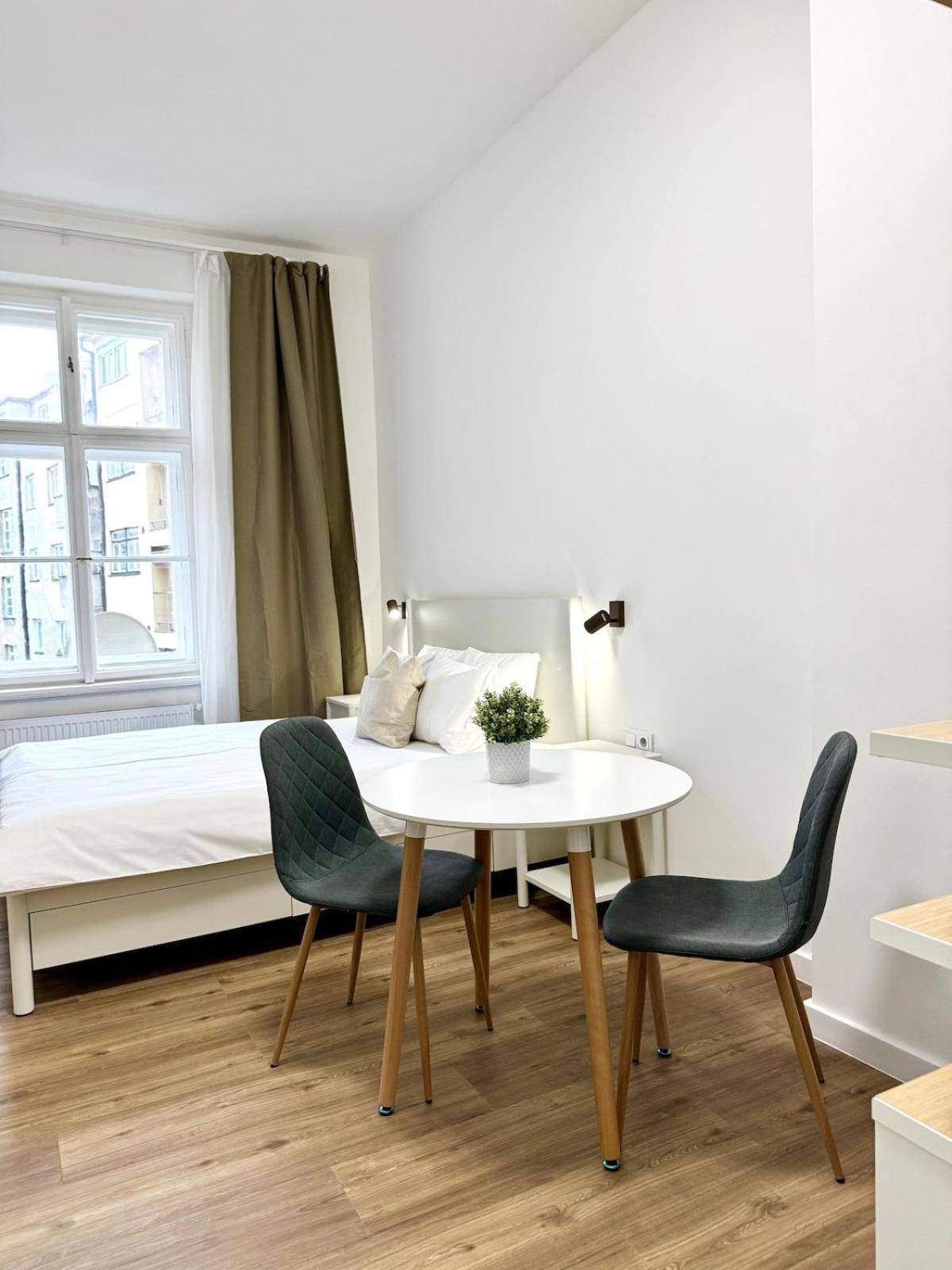 Cozy One-room In Heart Of